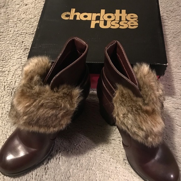 Brand new boots with fur/nwt - Picture 2 of 6